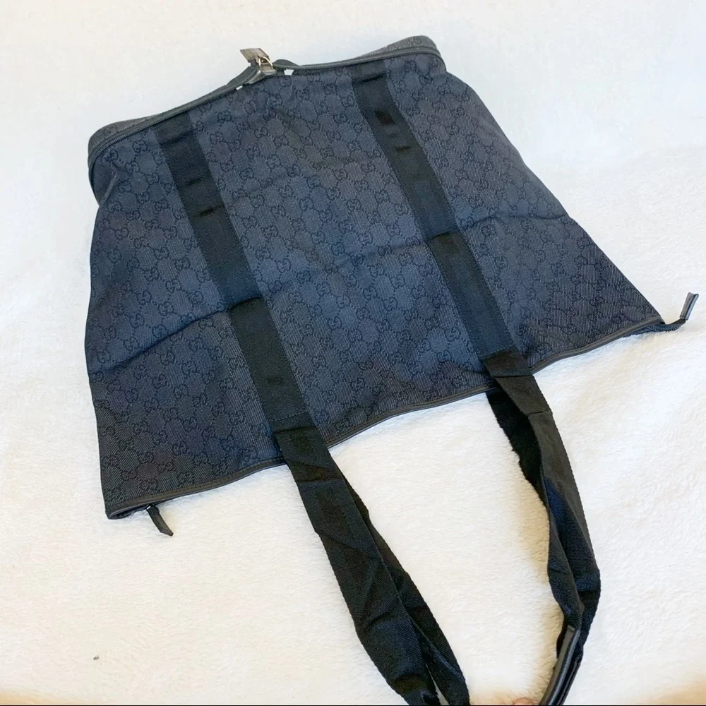 NWT Authentic Gucci GG Canvas Foldable Travel Bag​
